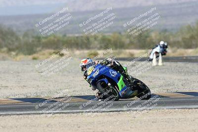 media/Nov-01-2025-CVMA (Sat) [[fc0f7531b8]]/Race 7-Formula Twins-Formula 40 UL/